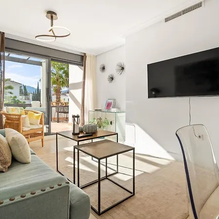 Beautiful Renovated With Pool Rdr477